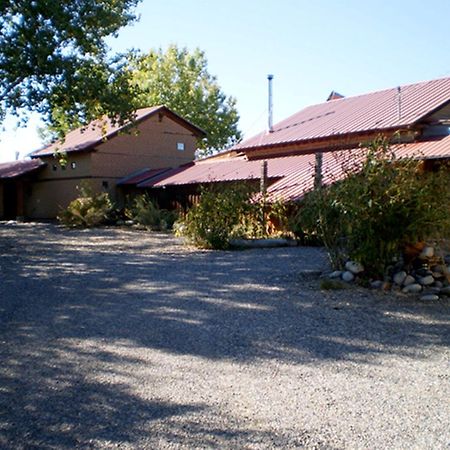 Silver River Adobe Inn Bed And Breakfast Farmington Exteriér fotografie